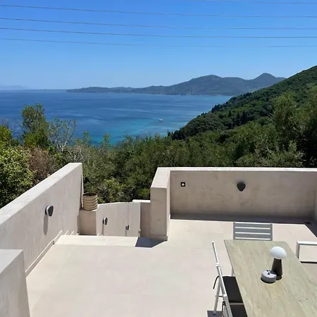 Nomade * Άγιος Ιωάννης Περιστερών